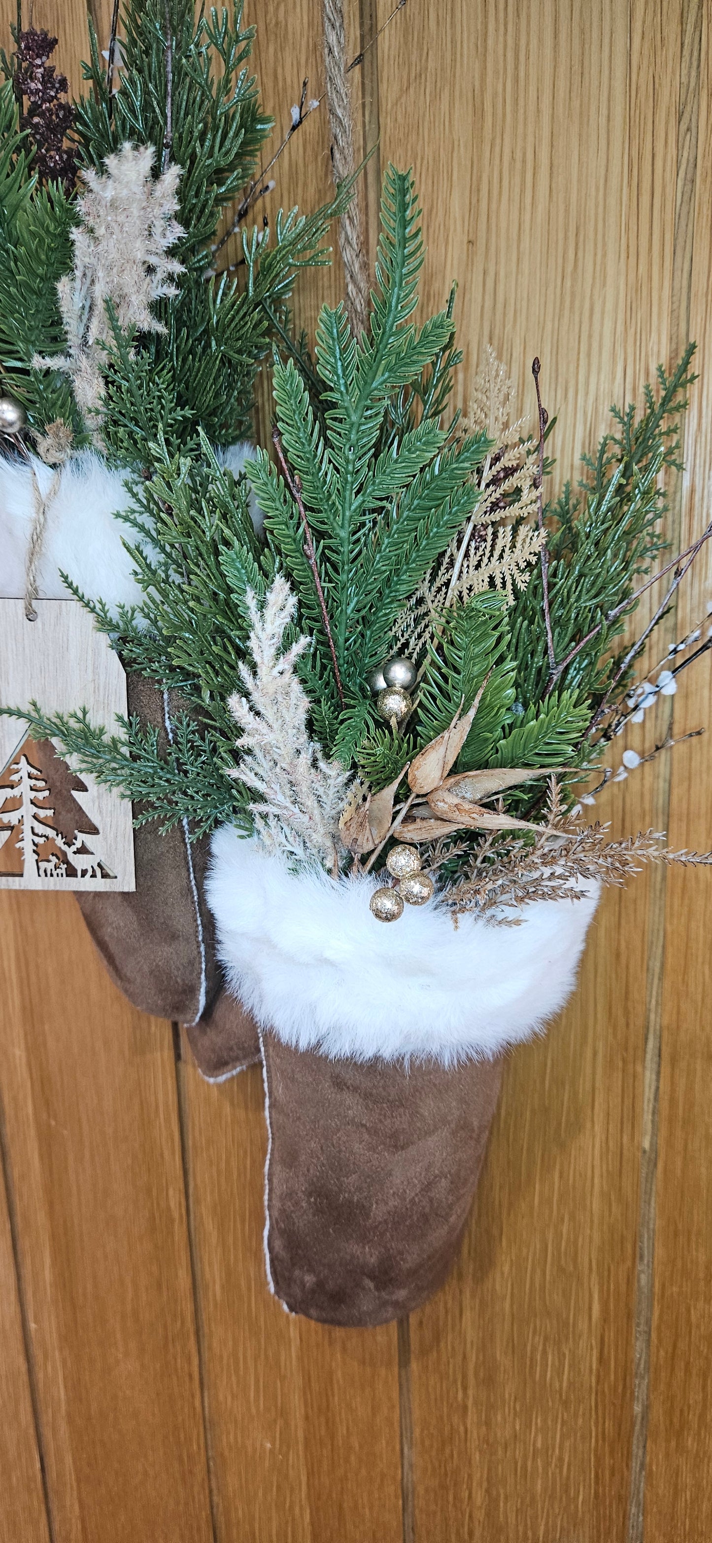 Rustic Winter Mitten Door Hanger