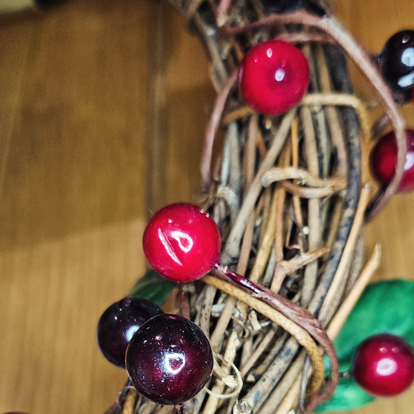 A very berry snowman Wreath