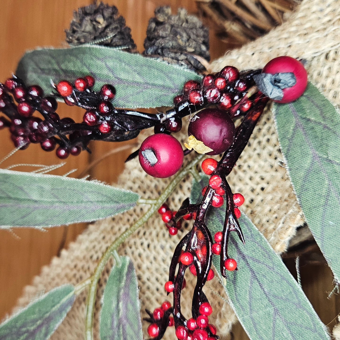 A very berry snowman Wreath